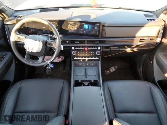 2024 Hyundai Santa Fe Calligraphy с VIN 5NMP5DGL5RH008308, выставлен на аукционе Copart как лот 84832604 с пробегом 18 400 миль миль и Списание • Salvage title. История ставок и продаж доступна на DreamBid. Изображение 8.