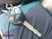 2008 Toyota Camry LE z VIN 4T1BE46K08U754574, wystawiony jako IAAI lot #42773931 z przebiegiem 117 477 mil mil oraz . Historia ofert i sprzedaży dostępna na DreamBid. Obrazek 11.