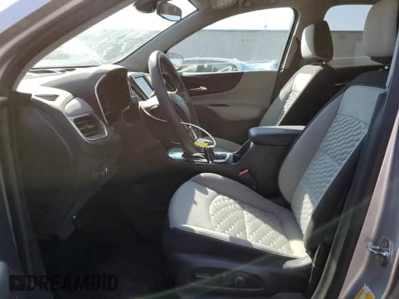 2021 Chevrolet Equinox LS z VIN 3GNAXHEVXMS141652, wystawiony jako Copart lot #71644165 z przebiegiem 77 388 mil mil oraz Szkoda całkowita • Salvage title. Historia ofert i sprzedaży dostępna na DreamBid. Obrazek 7.