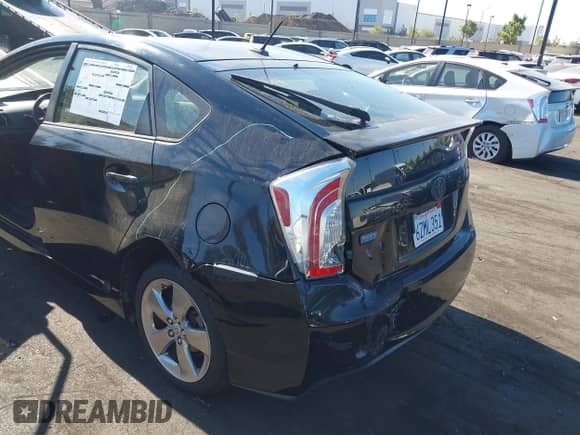 2013 Toyota Prius One with VIN JTDKN3DU0D1640024, listed as a IAAI auction lot 42842893 with 164,247 mi miles and . Bid and sale history available at DreamBid. Image 6.