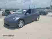 2023 Tesla Model Y Long Range с VIN 7SAYGDEE7PA164500, выставлен на аукционе IAAI как лот 42927626 с пробегом 31 959 миль миль и . История ставок и продаж доступна на DreamBid. Изображение 19.