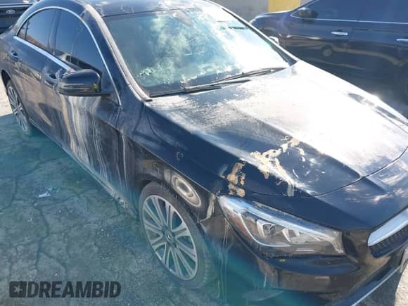 2019 Mercedes-Benz CLA 250 с VIN WDDSJ4EB8KN776718, выставлен на аукционе IAAI как лот 42966323 с пробегом 52 776 миль миль и . История ставок и продаж доступна на DreamBid. Изображение 6.