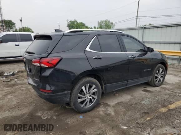 2022 Chevrolet Equinox Premier z VIN 2GNAXXEVXN6102246, wystawiony jako Copart lot #60555565 z przebiegiem 36 033 mil mil oraz Szkoda całkowita • Salvage title. Historia ofert i sprzedaży dostępna na DreamBid. Obrazek 3.