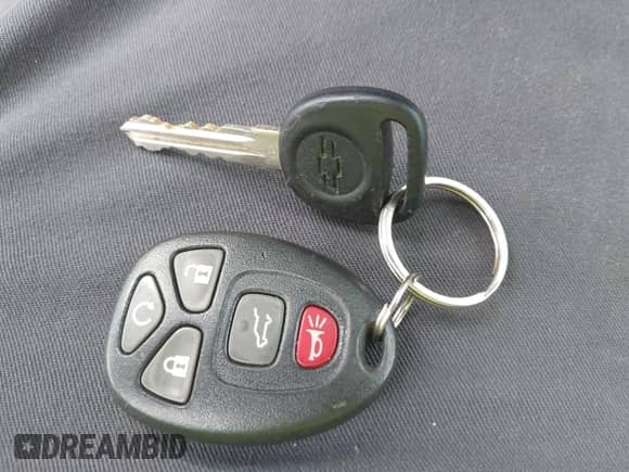 2011 Chevrolet Traverse LTZ z VIN 1GNKRLED7BJ145262, wystawiony jako IAAI lot #43298425 z przebiegiem Nie podano mil oraz . Historia ofert i sprzedaży dostępna na DreamBid. Obrazek 11.