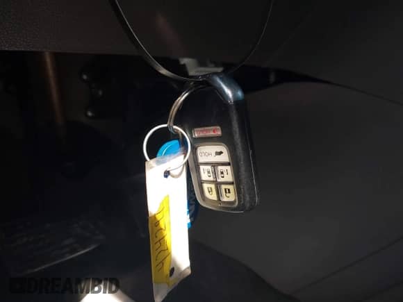 2016 Honda Odyssey Touring Elite z VIN 5FNRL5H97GB034558, wystawiony jako IAAI lot #42862918 z przebiegiem 118 891 mil mil oraz . Historia ofert i sprzedaży dostępna na DreamBid. Obrazek 11.