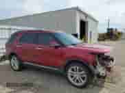 2017 Ford Explorer Limited z VIN 1FM5K7F84HGB38502, wystawiony jako Copart lot #72018625 z przebiegiem 98 646 mil mil oraz Szkoda całkowita • Salvage title. Historia ofert i sprzedaży dostępna na DreamBid. Obrazek 4.