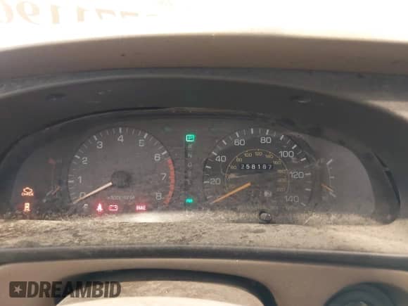 1996 Toyota Camry DX with VIN JT2BG12K4T0389473, listed as a IAAI auction lot 42764511 with 258,187 mi miles and . Bid and sale history available at DreamBid. Image 7.