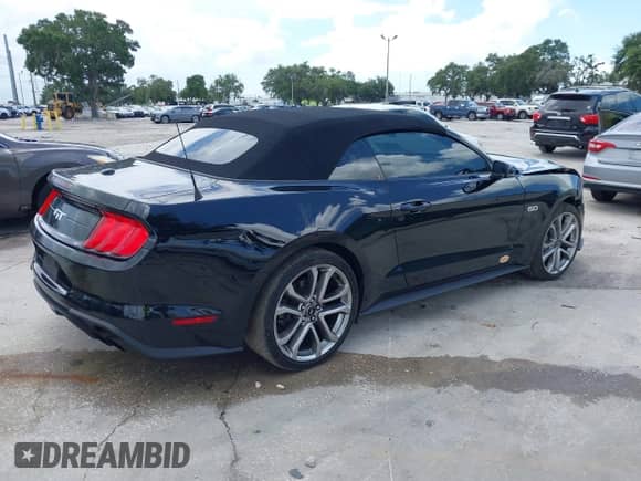 2020 Ford Mustang GT Premium с VIN 1FATP8FF4L5129505, выставлен на аукционе IAAI как лот 42764478 с пробегом 71 197 миль миль и . История ставок и продаж доступна на DreamBid. Изображение 4.