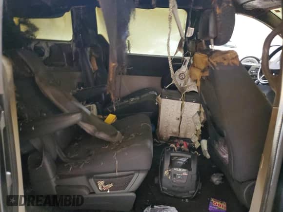 2010 Dodge Grand Caravan Crew with VIN 2D4RN6DX9AR372269, listed as a Copart auction lot 89705345 with Not provided miles and Salvage title. Bid and sale history available at DreamBid. Image 11.