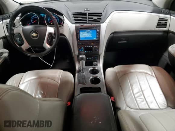 2009 Chevrolet Traverse LTZ with VIN 1GNEV33DX9S109405, listed as a Copart auction lot 84561344 with 171,791 mi miles and Salvage title. Bid and sale history available at DreamBid. Image 8.