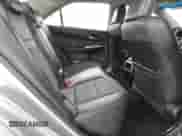 2013 Toyota Camry SE z VIN 4T1BF1FK6DU276294, wystawiony jako Copart lot #84837855 z przebiegiem 155 878 mil mil oraz Czysty tytuł • Clean title. Historia ofert i sprzedaży dostępna na DreamBid. Obrazek 10.