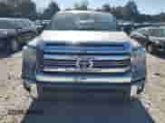 2016 Toyota Tundra SR5 с VIN 5TFDW5F1XGX531723, выставлен на аукционе Copart как лот 86314985 с пробегом 110 673 миль миль и Списание • Salvage title. История ставок и продаж доступна на DreamBid. Изображение 5.