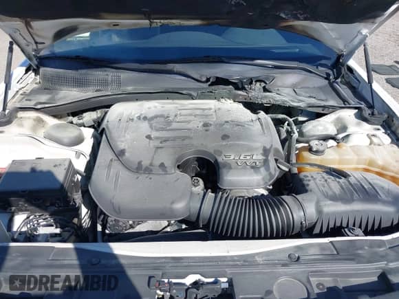 2017 Chrysler 300 S с VIN 2C3CCABG2HH646656, выставлен на аукционе IAAI как лот 43305664 с пробегом 64 848 миль миль и . История ставок и продаж доступна на DreamBid. Изображение 10.