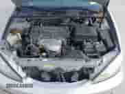 2006 Toyota Camry STD z VIN 4T1BE30KX6U693721, wystawiony jako IAAI lot #43246947 z przebiegiem 158 438 mil mil oraz . Historia ofert i sprzedaży dostępna na DreamBid. Obrazek 10.