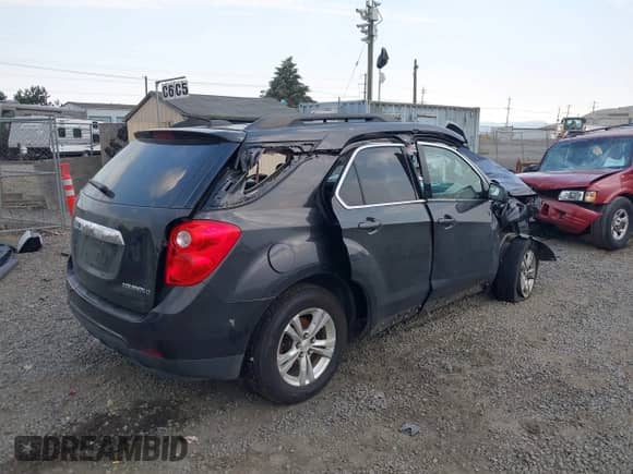 2015 Chevrolet Equinox LT z VIN 1GNALBEK4FZ107081, wystawiony jako IAAI lot #43062737 z przebiegiem 143 819 mil mil oraz . Historia ofert i sprzedaży dostępna na DreamBid. Obrazek 4.