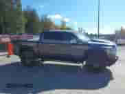 2019 Ram 1500 Limited z VIN 1C6SRFHT4KN588563, wystawiony jako IAAI lot #43503144 z przebiegiem 54 603 mil mil oraz . Historia ofert i sprzedaży dostępna na DreamBid. Obrazek 13.