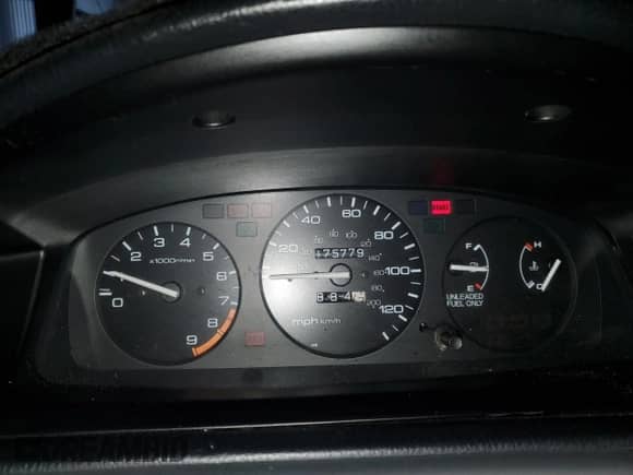 1992 Honda Civic с VIN 2HGEH3380NH525372, выставлен на аукционе Copart как лот 81586224 с пробегом 175 779 миль миль и Списание • Salvage title. История ставок и продаж доступна на DreamBid. Изображение 9.