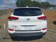 2018 Hyundai Tucson SEL Plus с VIN KM8J33A44JU627062, выставлен на аукционе IAAI как лот 43258326 с пробегом Не указан миль и . История ставок и продаж доступна на DreamBid. Изображение 16.