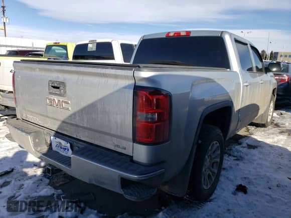 2014 GMC Sierra 1500 SLE with VIN 3GTU2UEC4EG171326, listed as a Copart auction lot 42332465 with 164,080 mi miles and Non repairable. Bid and sale history available at DreamBid. Image 3.