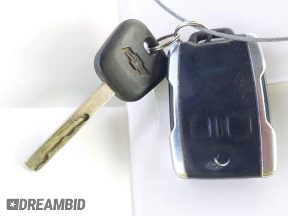 2017 Chevrolet Silverado 2500HD LTZ z VIN 1GC1KWEY8HF162791, wystawiony jako IAAI lot #42572257 z przebiegiem 198 991 mil mil oraz . Historia ofert i sprzedaży dostępna na DreamBid. Obrazek 11.