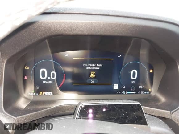 2025 Ford Explorer Platinum z VIN 1FMWK8HCXSGA72671, wystawiony jako IAAI lot #43292145 z przebiegiem 7 504 mil mil oraz . Historia ofert i sprzedaży dostępna na DreamBid. Obrazek 7.