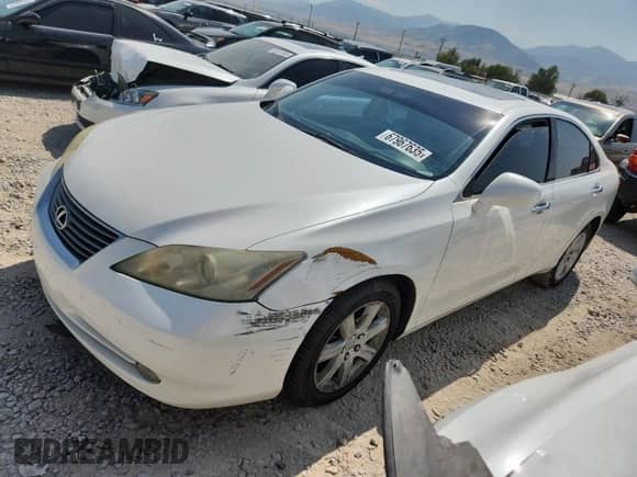 2007 Lexus ES 330 z VIN JTHBJ46G572037169, wystawiony jako Copart lot #67967635 z przebiegiem 199 014 mil mil oraz Czysty tytuł • Clean title. Historia ofert i sprzedaży dostępna na DreamBid. Obrazek 5.