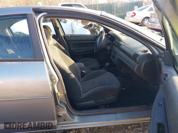 2006 Dodge Stratus SXT с VIN 1B3EL46X36N144213, выставлен на аукционе IAAI как лот 41499447 с пробегом 145 340 миль миль и . История ставок и продаж доступна на DreamBid. Изображение 5.