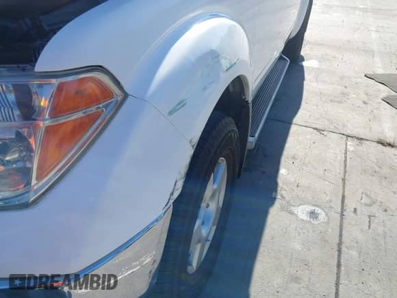 2007 Nissan Frontier SE z VIN 1N6AD09U37C450276, wystawiony jako IAAI lot #43422924 z przebiegiem 183 858 mil mil oraz . Historia ofert i sprzedaży dostępna na DreamBid. Obrazek 20.