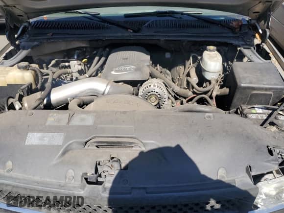 2004 Chevrolet Tahoe LS with VIN 1GNEC13T74R151824, listed as a Copart auction lot 70682005 with 204,620 mi miles and Salvage title. Bid and sale history available at DreamBid. Image 12.