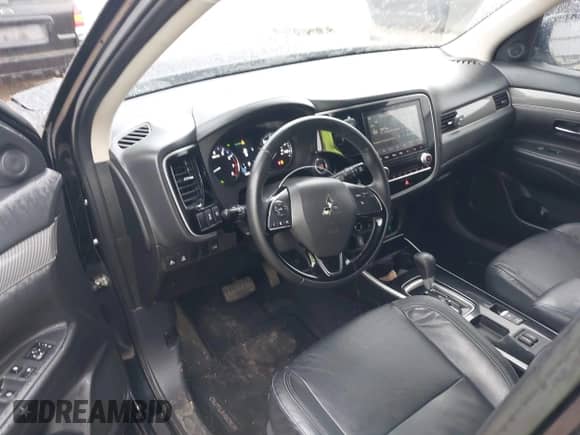 2020 Mitsubishi Outlander SE z VIN JA4AD3A3XLZ030748, wystawiony jako IAAI lot #42352856 z przebiegiem 139 556 mil mil oraz . Historia ofert i sprzedaży dostępna na DreamBid. Obrazek 18.