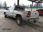 2002 GMC Sierra 1500 Denali z VIN 2GTFK69U421321155, wystawiony jako IAAI lot #41636514 z przebiegiem 171 955 mil mil oraz . Historia ofert i sprzedaży dostępna na DreamBid. Obrazek 3.