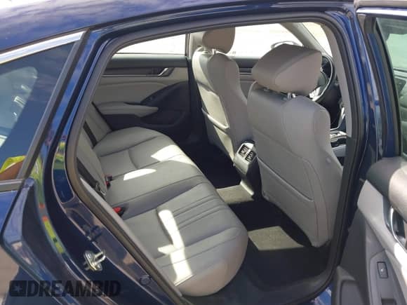 2020 Honda Accord Touring с VIN 1HGCV3F96LA001112, выставлен на аукционе IAAI как лот 43091363 с пробегом 58 472 миль миль и . История ставок и продаж доступна на DreamBid. Изображение 8.