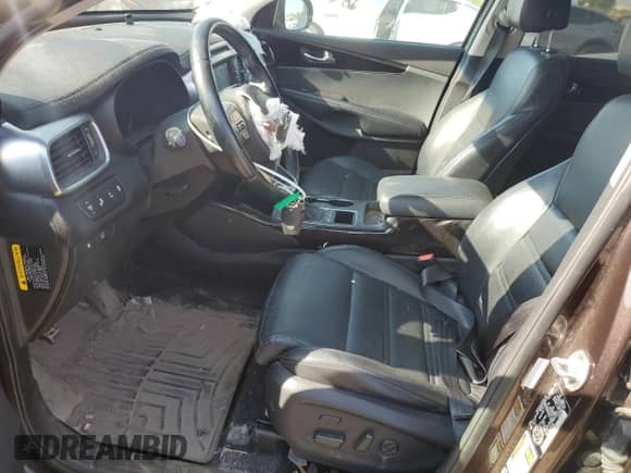 2018 Kia Sorento EX with VIN 5XYPHDA54JG352583, listed as a Copart auction lot 67910145 with 112,738 mi miles and Salvage title. Bid and sale history available at DreamBid. Image 7.