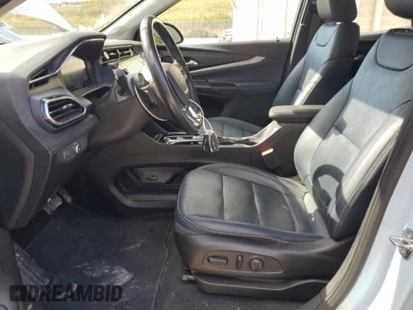 2023 Chevrolet Bolt EUV Premier с VIN 1G1FZ6S07P4164678, выставлен на аукционе Copart как лот 85753665 с пробегом 23 540 миль миль и Списание • Salvage title. История ставок и продаж доступна на DreamBid. Изображение 7.