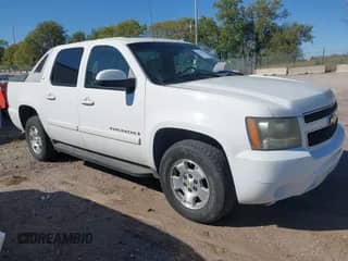 2007 Chevrolet Avalanche 3LT с VIN 3GNFK12317G132523, выставлен на аукционе IAAI как лот 43404331 с пробегом Не указан миль и . История ставок и продаж доступна на DreamBid. Изображение 1.