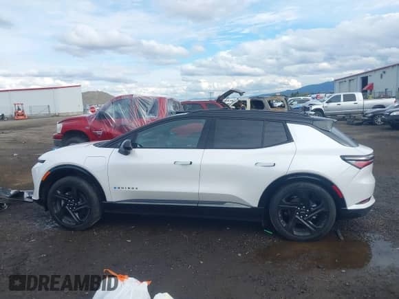 2025 Chevrolet Equinox EV RS with VIN 3GN7DSRP2SS134056, listed as a IAAI auction lot 43366564 with 2,519 mi miles and . Bid and sale history available at DreamBid. Image 15.