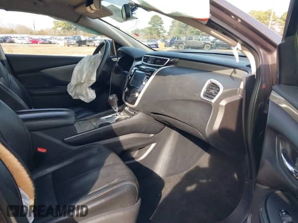 2015 Nissan Murano Platinum with VIN 5N1AZ2MGXFN243612, listed as a IAAI auction lot 41427694 with 145,902 mi miles and . Bid and sale history available at DreamBid. Image 5.