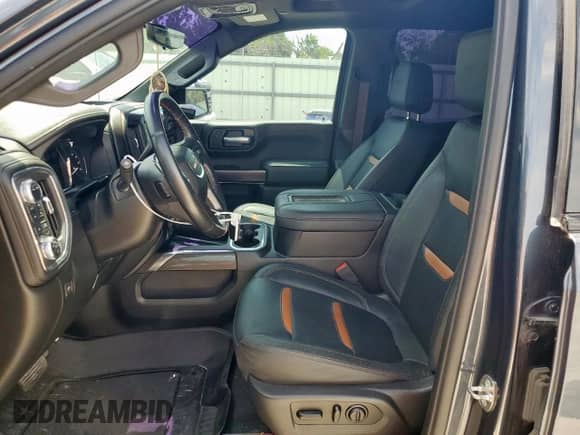 2021 GMC Sierra 1500 AT4 z VIN 1GTP9EEL7MZ249949, wystawiony jako Copart lot #63278535 z przebiegiem 113 429 mil mil oraz Czysty tytuł • Clean title. Historia ofert i sprzedaży dostępna na DreamBid. Obrazek 7.