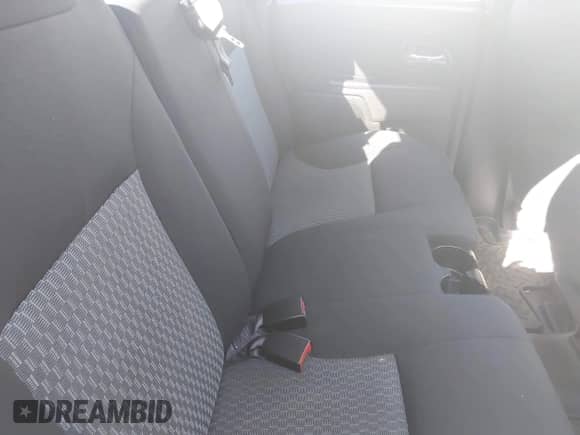 2011 Chevrolet Colorado 1LT z VIN 1GCHTCFE4B8111542, wystawiony jako IAAI lot #43481988 z przebiegiem 79 644 mil mil oraz . Historia ofert i sprzedaży dostępna na DreamBid. Obrazek 8.