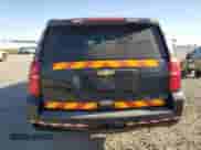 2019 Chevrolet Suburban LT with VIN 1GNSKHKC8KR365301, listed as a Copart auction lot 82156775 with 409,152 mi miles and Clean title. Bid and sale history available at DreamBid. Image 6.