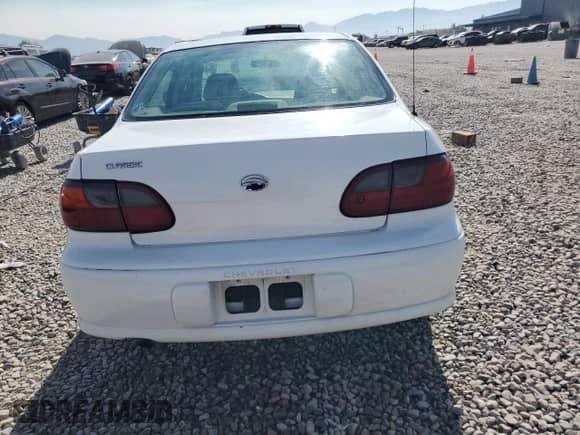 2005 Chevrolet Malibu Classic z VIN 1G1ND52F85M157762, wystawiony jako Copart lot #66178635 z przebiegiem 186 328 mil mil oraz Szkoda całkowita • Salvage title. Historia ofert i sprzedaży dostępna na DreamBid. Obrazek 6.