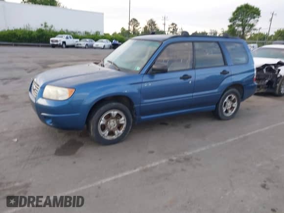 2007 Subaru Forester X с VIN JF1SG63617G722723, выставлен на аукционе IAAI как лот 42086601 с пробегом 204 766 миль миль и . История ставок и продаж доступна на DreamBid. Изображение 2.