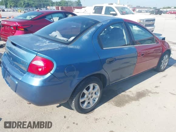 2003 Dodge Neon SE with VIN 1B3ES26C73D215970, listed as a IAAI auction lot 42647189 with 78,807 mi miles and . Bid and sale history available at DreamBid. Image 4.