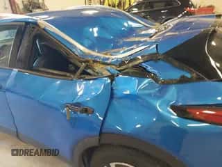 2024 Chevrolet Blazer EV eAWD LT z VIN 3GNKDBRJ6RS216307, wystawiony jako IAAI lot #41935806 z przebiegiem 10 850 mil mil oraz . Historia ofert i sprzedaży dostępna na DreamBid. Obrazek 6.