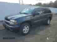 2003 Chevrolet TrailBlazer LTZ z VIN 1GNDT13S232304748, wystawiony jako Copart lot #74022404 z przebiegiem 108 472 mil mil oraz Szkoda całkowita • Salvage title. Historia ofert i sprzedaży dostępna na DreamBid. Obrazek 1.