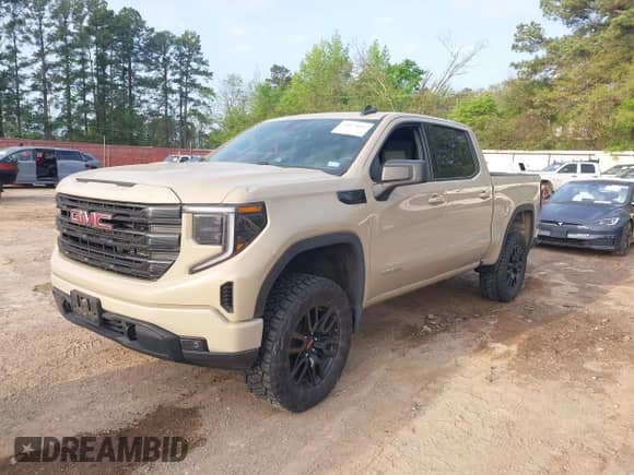 2022 GMC Sierra 1500 Elevation with VIN 3GTPUCEKXNG689661, listed as a IAAI auction lot 41873006 with 55,480 mi miles and . Bid and sale history available at DreamBid. Image 2.