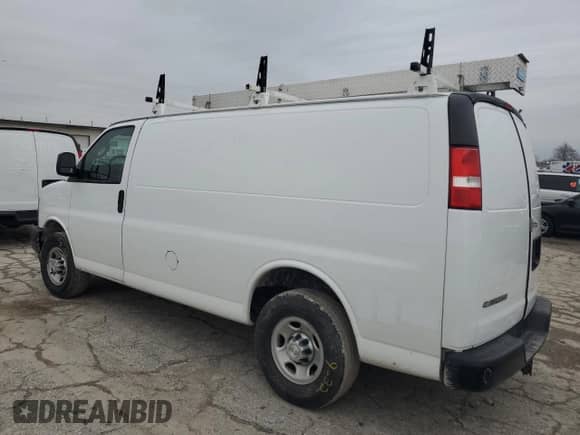 2019 Chevrolet Express Cargo with VIN 1GCWGAFP9K1367606, listed as a Copart auction lot 87336624 with 98,989 mi miles and Clean title. Bid and sale history available at DreamBid. Image 2.