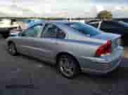 2006 Volvo S60 2.5L Turbo с VIN YV1RS592662557005, выставлен на аукционе Copart как лот 70754265 с пробегом 146 974 миль миль и Списание • Salvage title. История ставок и продаж доступна на DreamBid. Изображение 2.