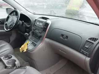 2007 Hyundai Entourage GLS с VIN KNDMC233776014544, выставлен на аукционе IAAI как лот 41872503 с пробегом 108 316 миль миль и . История ставок и продаж доступна на DreamBid. Изображение 5.