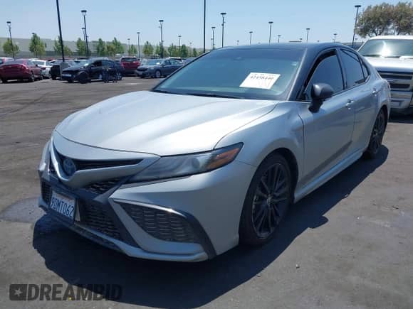 2023 Toyota Camry Hybrid XSE с VIN 4T1K31AK7PU049751, выставлен на аукционе IAAI как лот 42458440 с пробегом 43 721 миль миль и . История ставок и продаж доступна на DreamBid. Изображение 2.